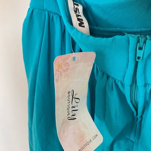 Boutique dress, open cross back, aqua / seafoam - Picture 5 of 9